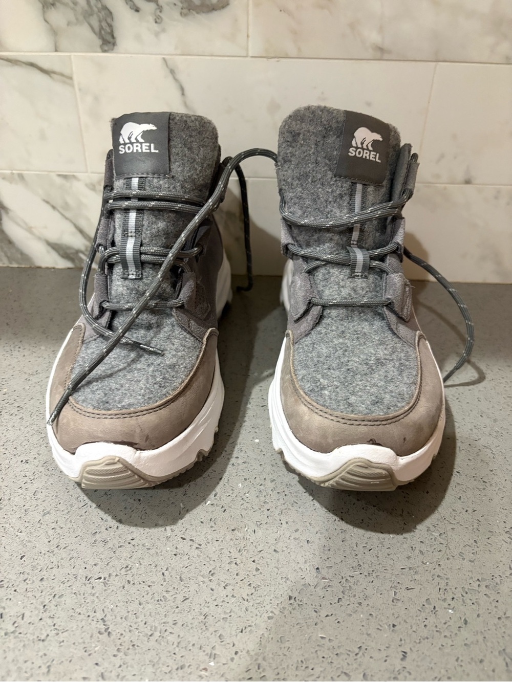 SOREL Kinetic RNEGD Caribou Waterproof boot in Grey, Sz 9.5, NEW!